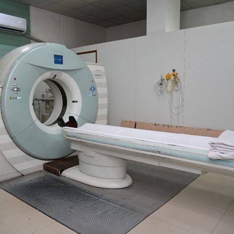 CT MRI Machine 1